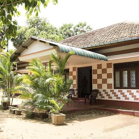 Neem Beach House Trikunamalaja Zewnętrze zdjęcie