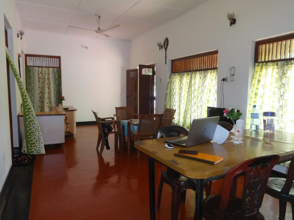 Neem Beach House Trikunamalaja Zewnętrze zdjęcie