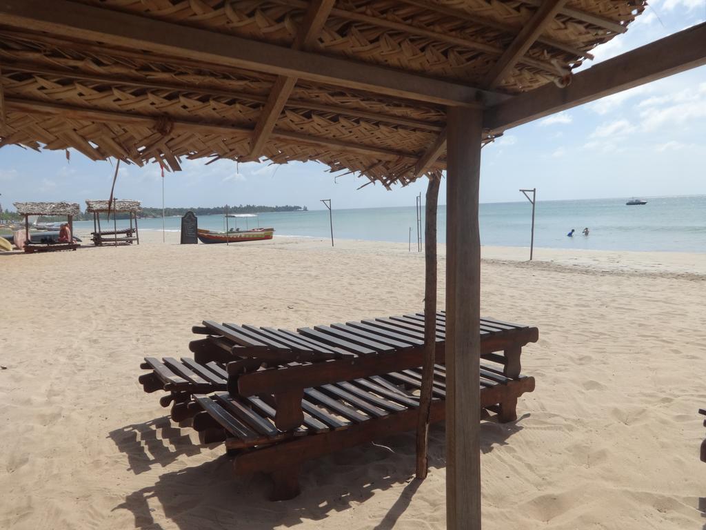 Neem Beach House Trikunamalaja Zewnętrze zdjęcie
